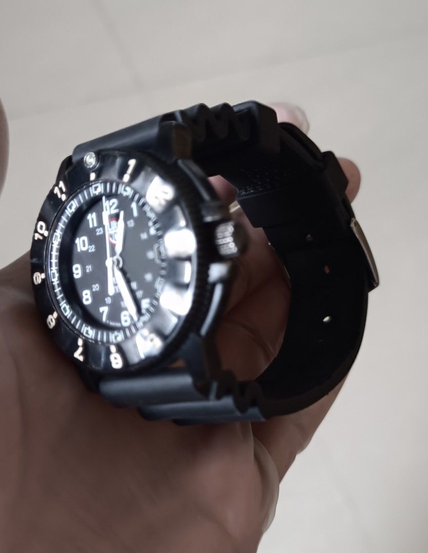 Luminox USAS nighthawk series 3400 (Category: Luxury Watches) located in Bulacan. Submitted by jasonofalltrades_ (Listing ID 1456234521, Image 2). Description: Luminox USAS nighthawk series 3400.