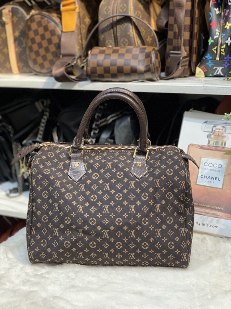 Lv Minilin Vintage (Category: Luxury Bags & Wallets) located in Davao. Submitted by jaysonthego (Listing ID 1456246911, Image 1). Description: ✅Lv Minilin Speedy Available available ‼️‼️ Limited stocks Only Super gandara 😍😘😘 Pm now us now 😘 Open for Lay-away.