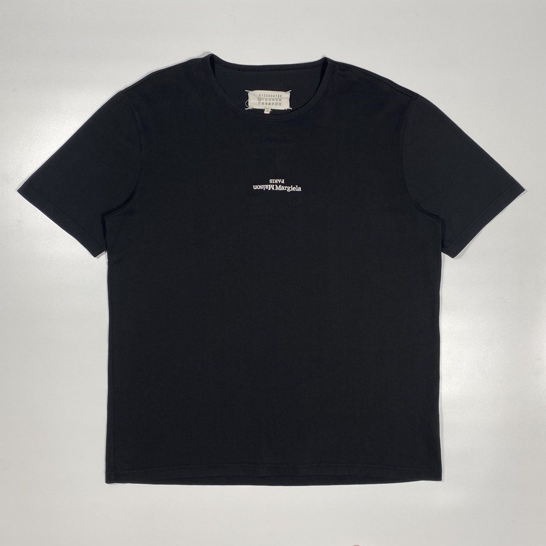 Maison Margiela Distorted Logo T-shirt (Category: Tshirts & Polo Shirts ) located in San Fernando. Submitted by classic-threads (Listing ID 1456415480, Image 1). Description: Maison Margiela Distorted Logo T-shirt Excellent Condition Size Large W 23” x L 29” La Union📍 600.