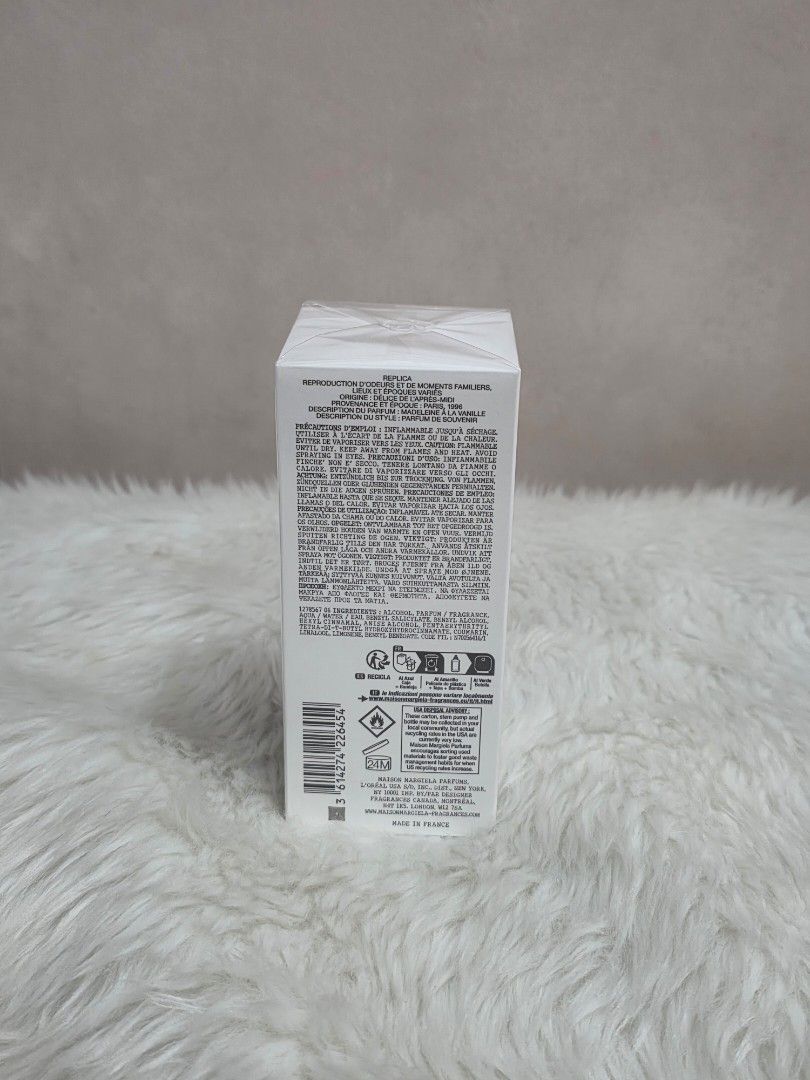 Maison Margiela Replica Eau de Toilette 100ml (Category: Fragrance & Deodorants) located in Valenzuela. Submitted by cbianx (Listing ID 1456382524, Image 2). Description: - Maison Margiela Replica Eau de Toilette - Scent: Afternoon Delight - Size: 100ml - Fragrance Profile: Sweet - Condition: Brand new, sealed in original packaging - Ideal for: Gifting or personal collection.