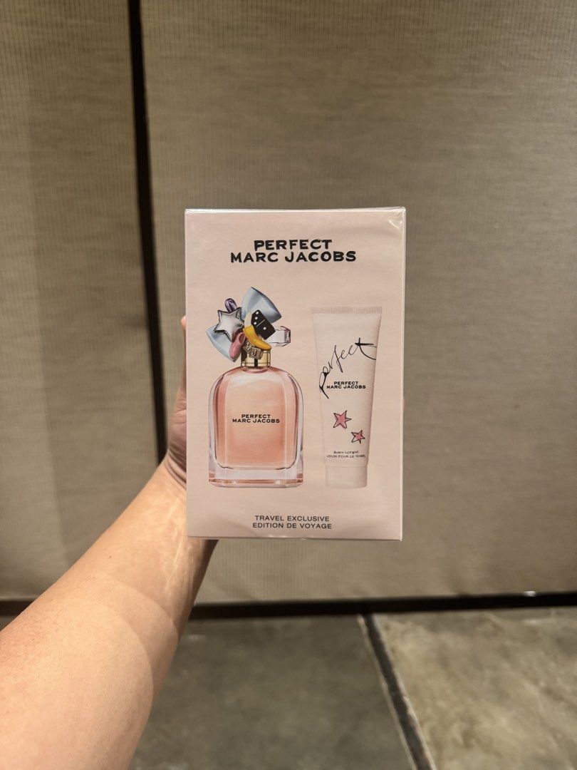 Marc Jacobs Perfect Eau de Parfum Travel Exclusive Set (Category: Fragrance & Deodorants) located in Silang. Submitted by pedrolunesmaia (Listing ID 1456366789, Image 3). Description: - Marc Jacobs Perfect Eau de Parfum Travel Exclusive Edition - Set includes: 100ml Eau de Parfum spray - Set includes: 75ml Body Lotion - Brand new, unopened, and sealed .