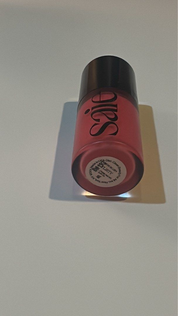 Mini Saie Dew Blush Liquid Blush in Flirty (Category: Makeup) located in Malabon City. Submitted by alysaleee (Listing ID 1456412560, Image 2). Description: .