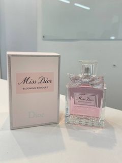 (Category: ) located in . Submitted by parfum.my (Listing ID 1456238575, Image 1). Description: .