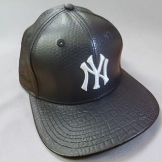 (Category: ) located in . Submitted by threadsolescap_craze (Listing ID 1456307922, Image 1). Description: .