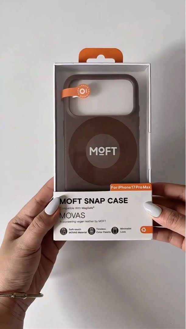 Moft movas phone case 17 pro max (Category: Cases & Sleeves) located in Tarlac. Submitted by mileeeesss (Listing ID 1456404026, Image 2). Description: ❗️payment first policy ❗️ Moft movas snap phone case 17 pro max Selling for: 1,500 og price: 2,507 Why selling cheaper? • Super dami kong tambak, need na ma-dispose (affiliate si seller) • Video available - ginawan ko lang rin ng video para mapromote Payment & Delivery: • MOP: GCash, maribank, maya