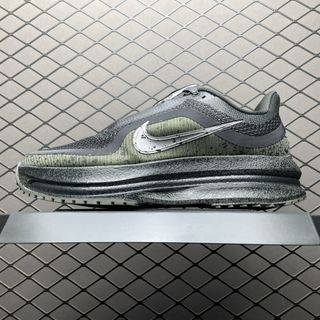 (Category: ) located in . Submitted by lovely_shoes (Listing ID 1456242310, Image 1). Description: .