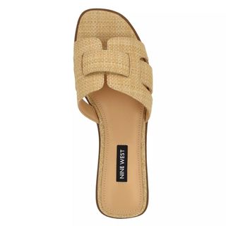 (Category: ) located in . Submitted by clothesxcottage (Listing ID 1456285052, Image 1). Description: .
