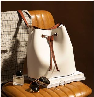 （分類：）位於 。 由 leatherweather 提交（商品編號 1456331106，圖片 1）。簡介： 。
