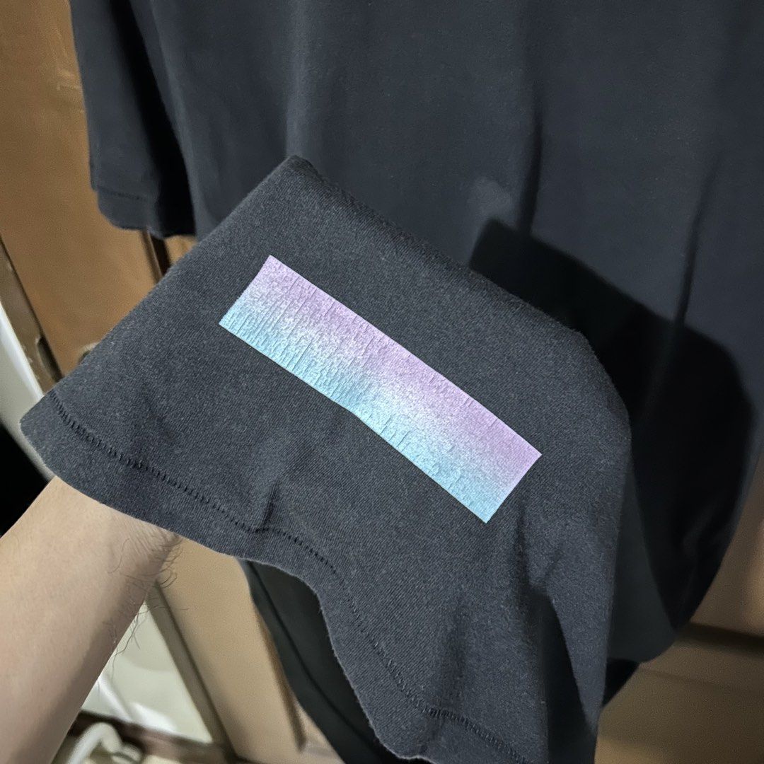 Off White Rainbow Tee Black (Category: Tshirts & Polo Shirts ) located in Dagupan City. Submitted by macavex (Listing ID 1456327183, Image 3). Description: M on tag, fits Large 21” x 30” Minor crack print*.