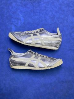 (Category: ) located in . Submitted by soletrip_footwear_trading (Listing ID 1456273332, Image 1). Description: .