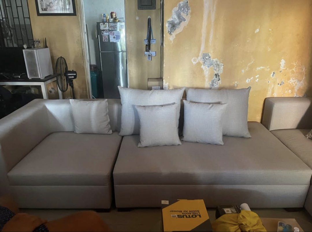 Our Home Braiden Sofa (Category: Sofas) located in Cavite. Submitted by lalavs08 (Listing ID 1456259721, Image 2). Description: FOR SALE: BRAIDEN SOFA( Leather) STILL IN WARRANTY BOUGHT FROM SM OUR HOME STILL IN VERY GOOD CONDITION ORIGINAL PRICE TODAY:74k FOR PICKUP ONLY DASMARINAS CAVITE Reason for Selling: Magpapalit ng mas maliit.