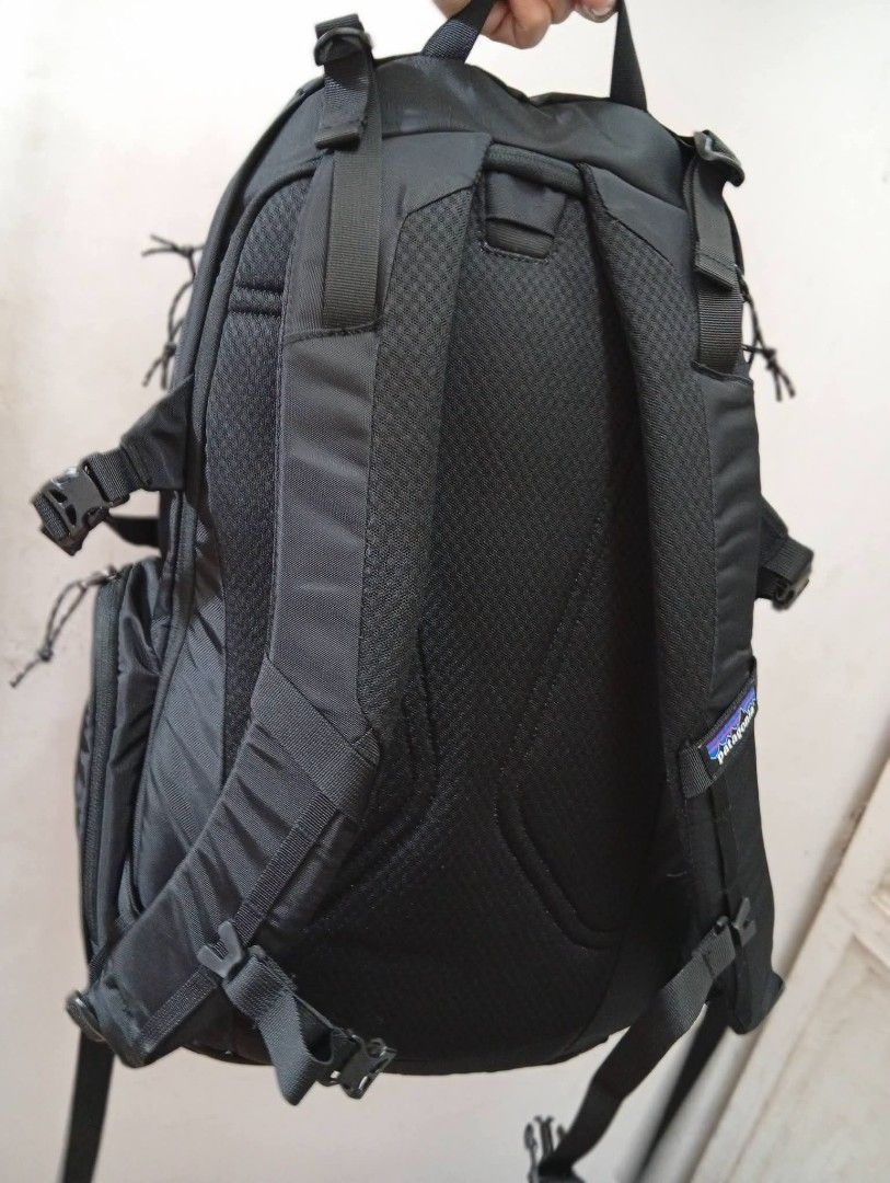 Patagonia paxat backpack 32L (Category: Backpacks) located in Quezon City. Submitted by icollectionstuff (Listing ID 1456249484, Image 2). Description: ‼️AVAILABLE NOW❗️❗️ Patagonia paxat 32L Php 3500 📌Limited Stocks‼️ 📍Payment Via Gcash 📍Additional Shipping fee via Lalamove nearby or pick up or meet up 📍Victoria Sports tower kamuning QC Pm me for interested.