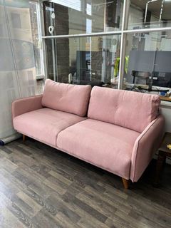 (Category: ) located in . Submitted by priceworthfurniture (Listing ID 1456268645, Image 1). Description: .