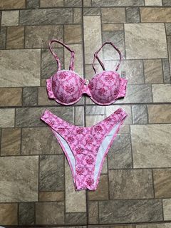 (Category: ) located in . Submitted by riefiana (Listing ID 1456245392, Image 1). Description: .