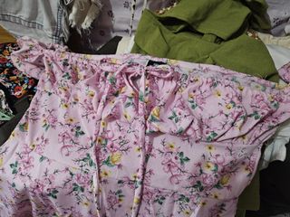 (Category: ) located in . Submitted by ellebread (Listing ID 1456393172, Image 1). Description: .