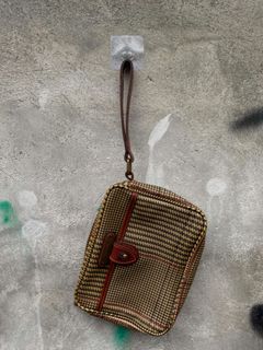 (Category: ) located in . Submitted by thriftniley (Listing ID 1456312020, Image 1). Description: .