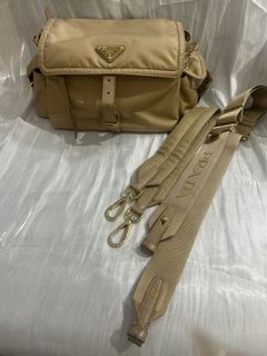 （分類：）位於 。 由 kathymui 提交（商品編號 1456352688，圖片 1）。簡介： 。