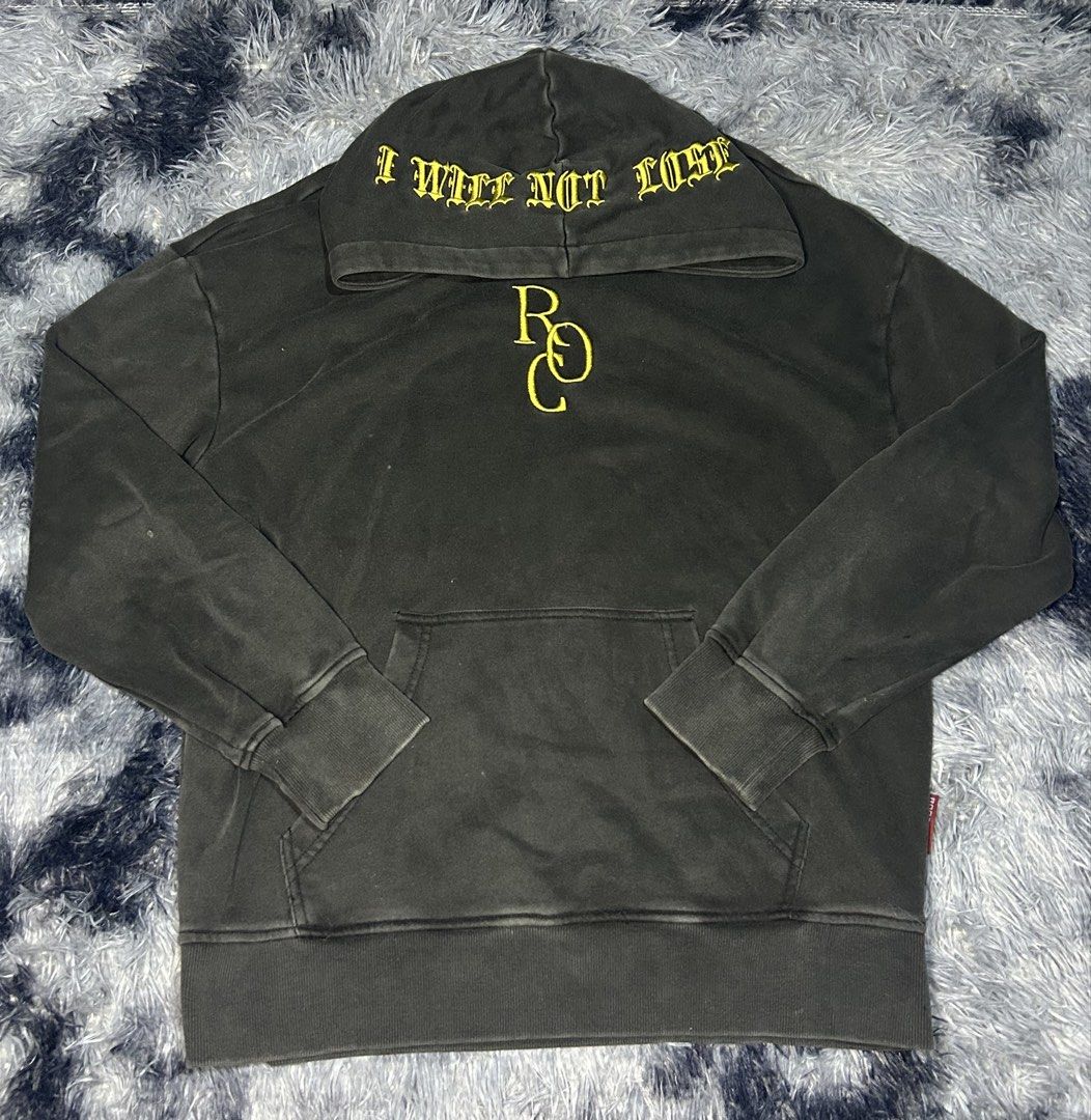 Rocawear Hoodie (Category: Coats, Jackets and Outerwear) located in Nagcarlan. Submitted by puffnpass.ph (Listing ID 1456384876, Image 1). Description: .