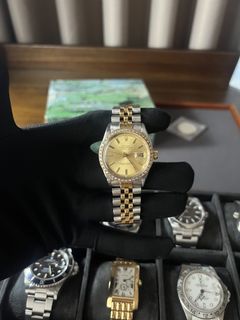 (Category: ) located in . Submitted by timepiecegarage (Listing ID 1456372012, Image 1). Description: .