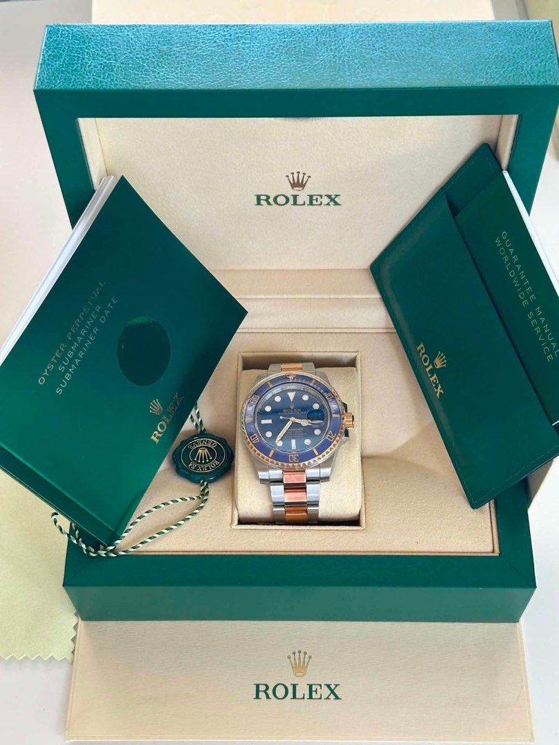 ROLEX SUBMARINER BLUESY (Category: Luxury Watches) located in Taguig. Submitted by consumergoodstrading (Listing ID 1456277825, Image 2). Description: ROLEX SUBMARINER “BLUESY” 2020 Full Set 40mm Ref. 116613LB For More Information PM me thanks .