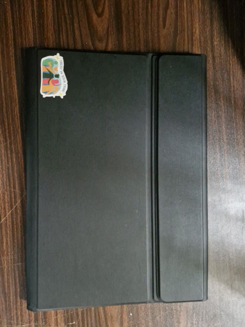 Samsung Tab S10+ Leather Case (Category: Cases & Covers) located in Manila. Submitted by wynnin (Listing ID 1456312377, Image 1). Description: Samsung Tab S10+ 12.4 inch Leather Laptop-Type Case. Shockproof.