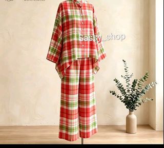 (Category: ) located in . Submitted by sassy_shop (Listing ID 1456374693, Image 1). Description: .