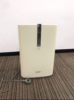 （分類：）位於 。 由 yellowriver 提交（商品編號 1456357599，圖片 1）。簡介： 。