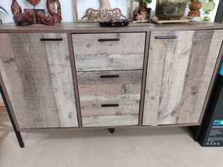 (Category: ) located in . Submitted by lightone (Listing ID 1456321163, Image 1). Description: .