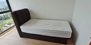 (Category: ) located in . Submitted by zhichengmovers (Listing ID 1456261908, Image 1). Description: .
