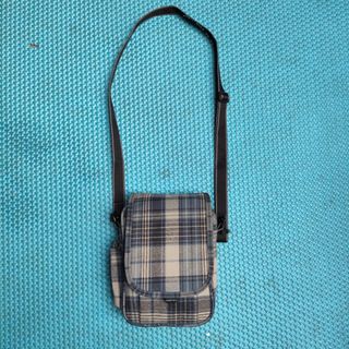 (Kategori: ) berada di . Dikirim oleh tweededinge (ID iklan 1456396590, Gambar 1). Deskripsi: .