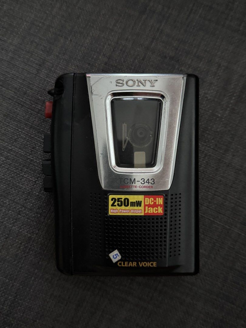 Sony TCM-343 Cassette-Corder (NOT WORKING) (Category: Portable Music Players) located in Pasig City. Submitted by mmelchor (Listing ID 1456316240, Image 1). Description: - Sony TCM-343 Cassette-corder - DC-IN Jack -Selling others as well (also needs to be repaired) -NOT WORKING .