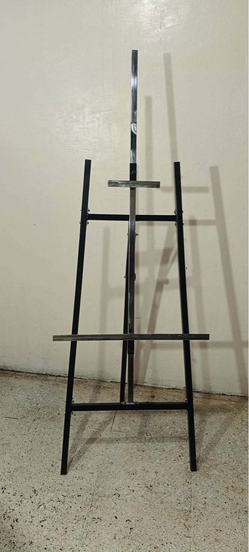 STAINLESS STEEL EASELS (Category: Art & Prints) located in Caloocan City. Submitted by genobatakatrina29-60657 (Listing ID 1456237787, Image 3). Description: Bnew 4300 only Rust proof smooth glide Gcash or cod.