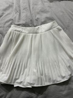(Category: ) located in . Submitted by pprelovedclothess (Listing ID 1456374810, Image 1). Description: .