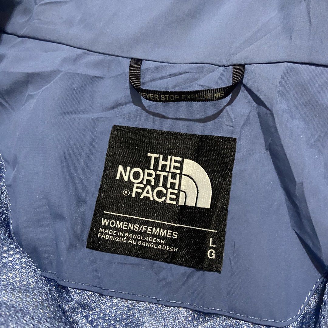 The North Face DryVent Windbreaker Jacket (Category: Activewear) located in Dasmarinas. Submitted by thrift2gems (Listing ID 1456298004, Image 3). Description: The North Face DryVent Windbreaker Jacket (Womens)✨ -WIDTH: 21.5 -LENGTH: 26 -COLOR RATE: 9.5/10 -CONDITION: 9.5/10 -ISSUE: NONE.