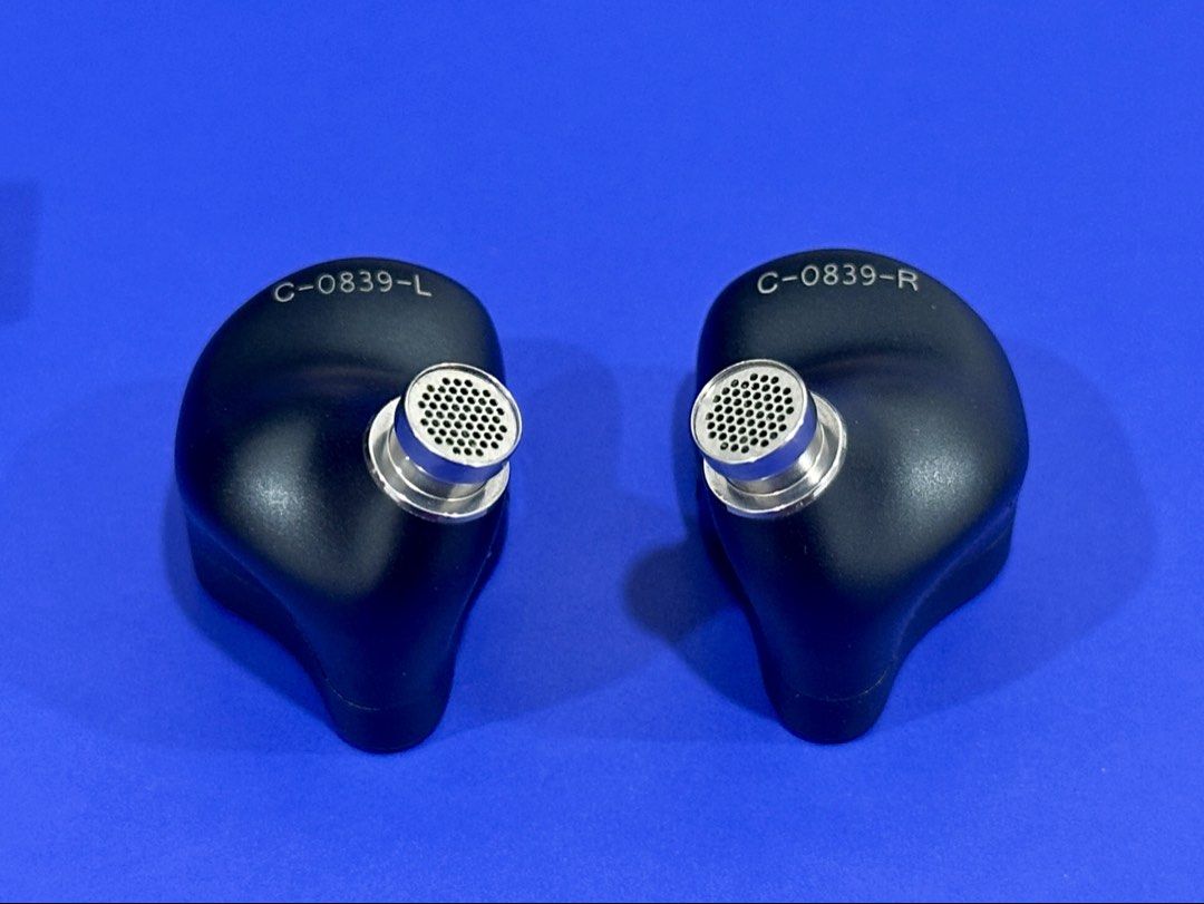 Thieaudio Hype 4 MKII IEMs (Category: Headphones & Headsets) located in Manila. Submitted by hsahdin (Listing ID 1455552355, Image 2). Description: Clean, working, used a few times with care SF on buyer Last price already.