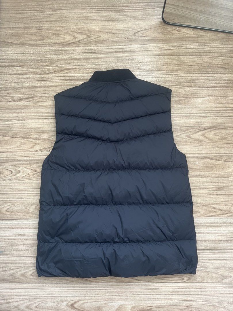 tommy hilfiger puffer jacket (Category: Coats, Jackets and Outerwear) located in Cebu City. Submitted by fierce.vincent (Listing ID 1456393686, Image 2). Description: tommy hilfiger puffer jacket good as new 19.5 x 26 / small on tag 1450 + sf.