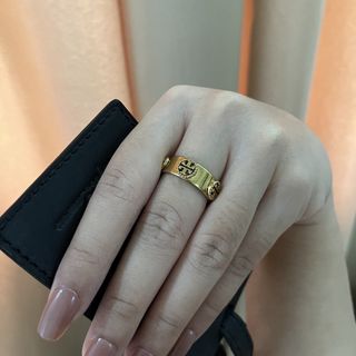 (Category: ) located in . Submitted by princess.01.1 (Listing ID 1456273461, Image 1). Description: .