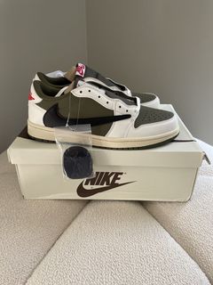 (Category: ) located in . Submitted by sneakergodddd (Listing ID 1456323792, Image 1). Description: .