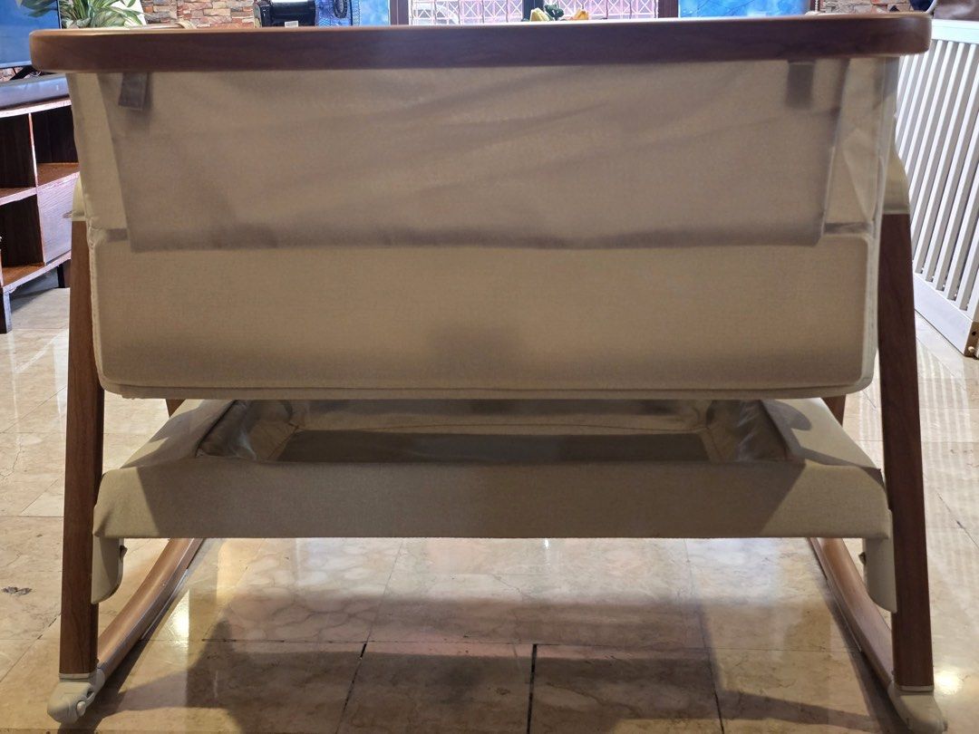 Tutti Bambini Crib (Category: Cots & Cribs) located in Manila. Submitted by vinaparam (Listing ID 1456314003, Image 3). Description: Offers all the benefits of the classic CoZee bedside crib. This superior model comes complete with rocking bars and castors and with the addition of a deluxe airflow mattress and mesh ventilation panels..