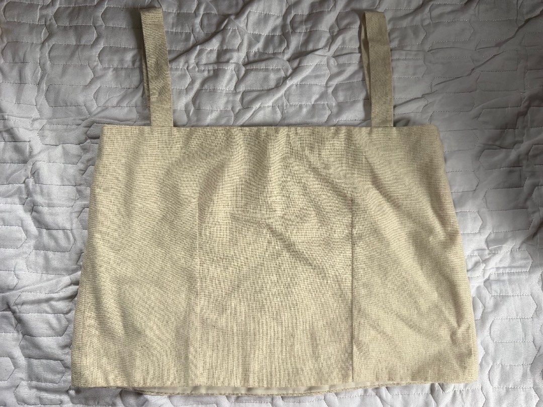 UNCOMMON Beige Square Neck Tank Top (M-L) (Category: Sleeveless) located in Batangas. Submitted by bebot943 (Listing ID 1456274308, Image 3). Description: - can fit size M to L - check photos for measurements - brand new with tag never used.