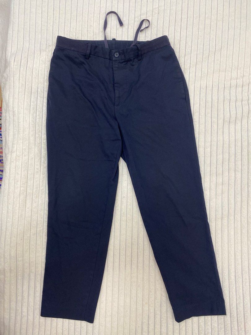 Uniqlo Smart Ankle Pants (Category: Chinos) located in Baguio. Submitted by dmnddnmd (Listing ID 1456255252, Image 1). Description: Uniqlo Smart Ankle Pants 8/10 condition Dark Blue (no fading) M on tag (76-84cm) P350+sf only Thank you.