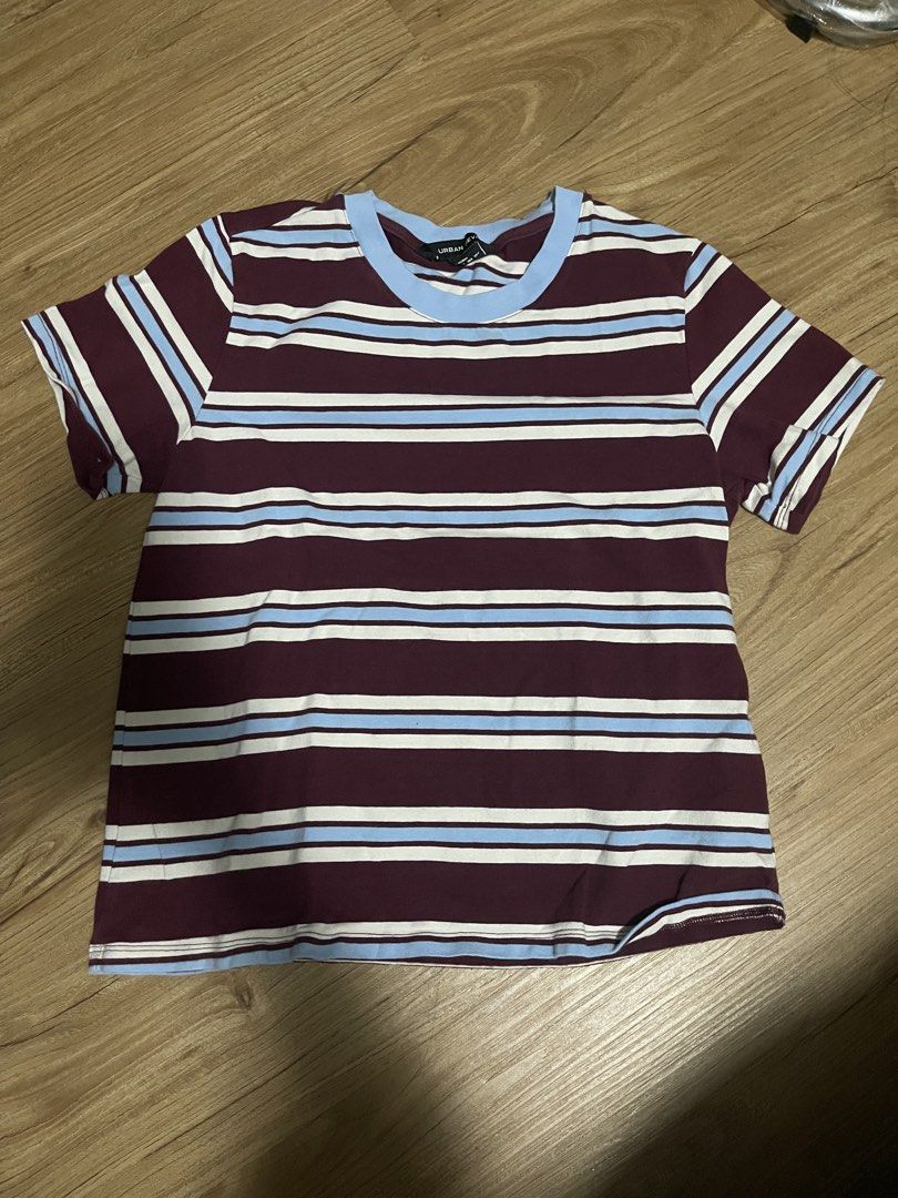 urban revivo stripped shirt (Category: Shirts) located in Muntinlupa City. Submitted by mcdyn (Listing ID 1456312005, Image 1). Description: .