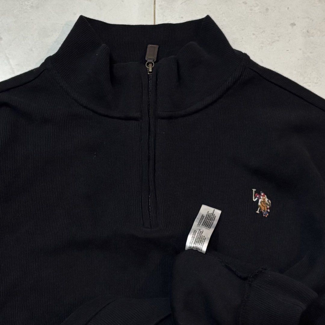 U.S polo assn quarter zip sweatshirt (Category: Luxury Apparel) located in Cebu City. Submitted by florianmiral28 (Listing ID 1456419775, Image 3). Description: U.S polo assn quarter zip sweatshirt Excellent condition XL W 25.5 L 27.5 Sleeve length 24.