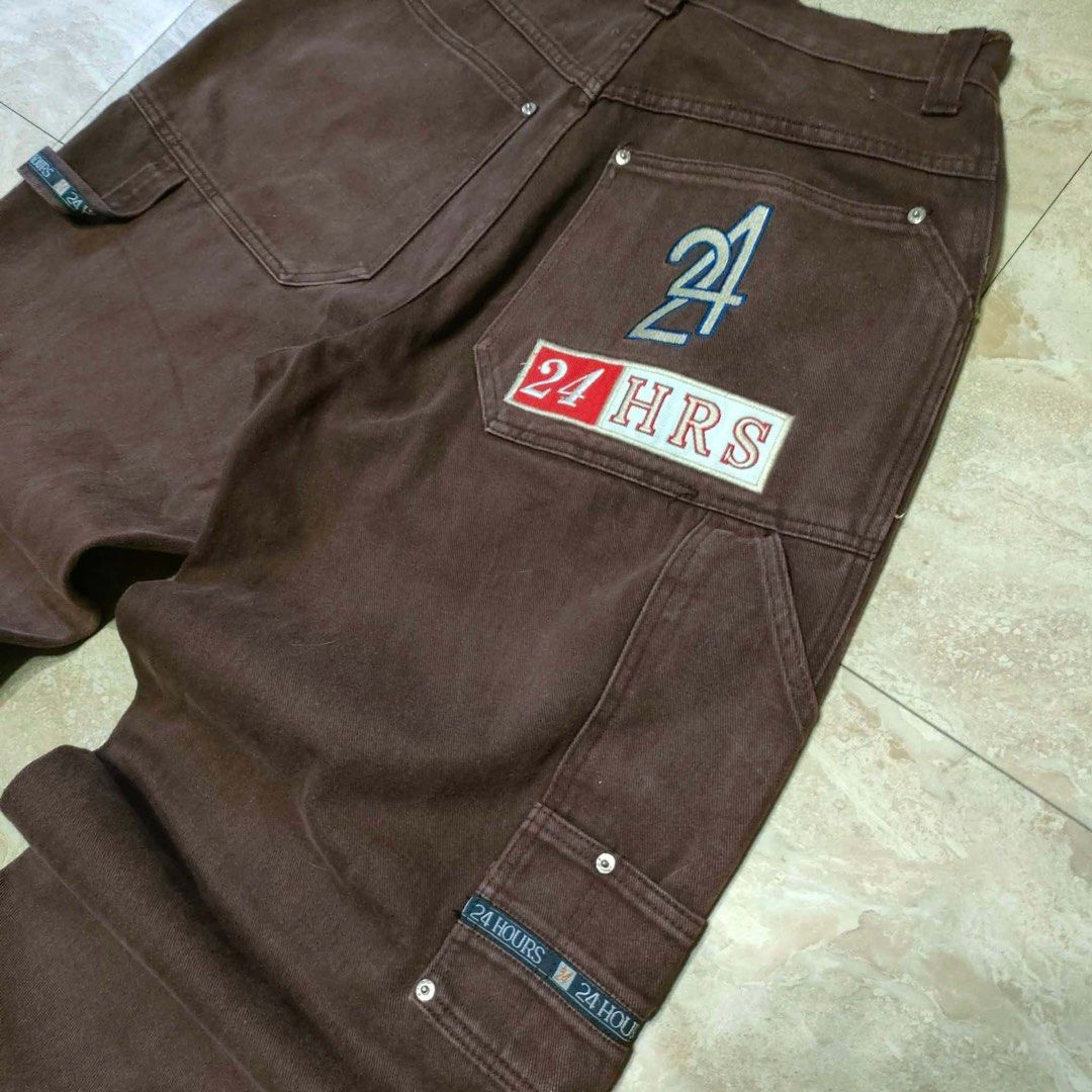 Vintage 24 hours jeans (Category: Jeans) located in Calauag. Submitted by thirdfinds (Listing ID 1456241257, Image 3). Description: 24 hours jeans Hard denim 32 waist 44.5 length 14 thigh 9 hem No issue .