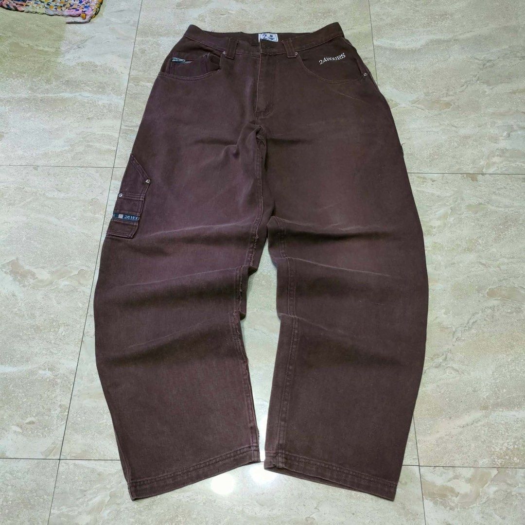 Vintage 24 hours jeans (Category: Jeans) located in Calauag. Submitted by thirdfinds (Listing ID 1456241257, Image 1). Description: 24 hours jeans Hard denim 32 waist 44.5 length 14 thigh 9 hem No issue .