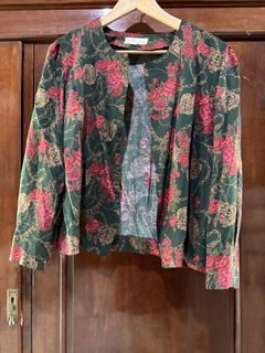 (Category: ) located in . Submitted by wardrobe.grab (Listing ID 1456238928, Image 1). Description: .