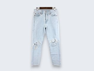 (Category: ) located in . Submitted by thriftvintageheaven (Listing ID 1456319987, Image 1). Description: .