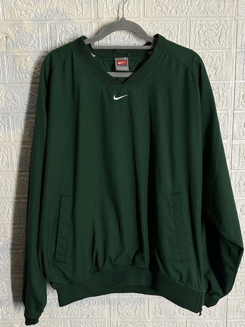 Vintage Nike mid-Swoosh (Category: Coats, Jackets and Outerwear) located in Manila. Submitted by david_dlr (Listing ID 1456326441, Image 1). Description: Vintage Nike mid-Swoosh Good for medium to Large 25 width - 25 length - Condition 10/10 - Color Rate 10/10 - Excellent Condition Makati Area.