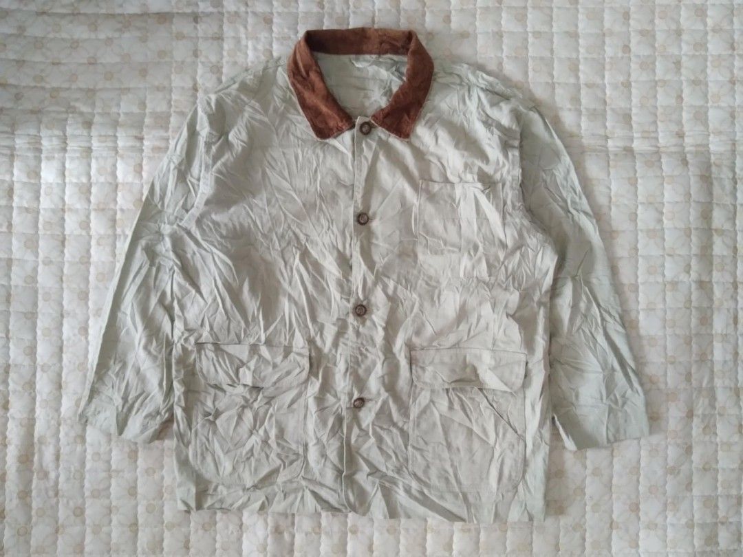 Workwear Chore Jacket LL Bean Alternative (Category: Coats, Jackets and Outerwear) located in Zamboanga. Submitted by zealfire-noufha (Listing ID 1456237119, Image 1). Description: A workwear Chore Jacket, khaki color way, cords collar & hem, perfect for everyday casual outfits, LL Bean Alternative/inspired. Dimensions; Width 26 Length 31 Shoulder 23 Sleeve 24 Excellent condition Color rate 9.8/10 Presentable,no flaws Check all photos for details