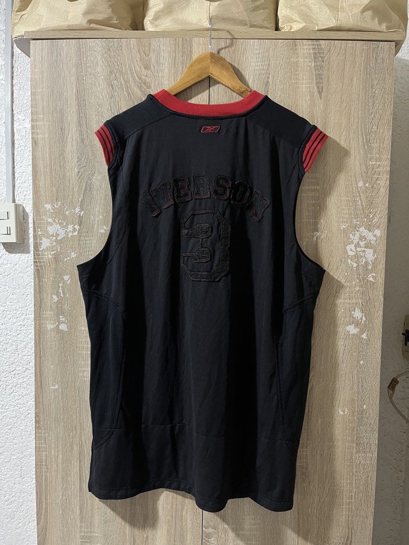 Y2K Iverson RBK Taiwan (Category: Activewear) located in Tagum. Submitted by pointers15 (Listing ID 1456359120, Image 1). Description: L on tag 24x33 Excellent Cr: 9.8/10 No issue❌.
